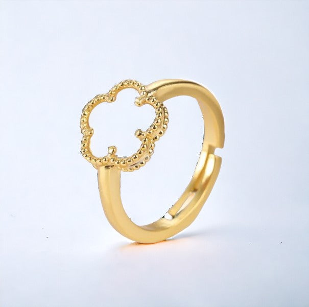 LUSSO™ Viral Adjustable Clover Ring